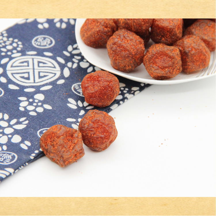 易拉罐蜜饯零食 220g辣梅子 广东凉果食品厂家批发代理