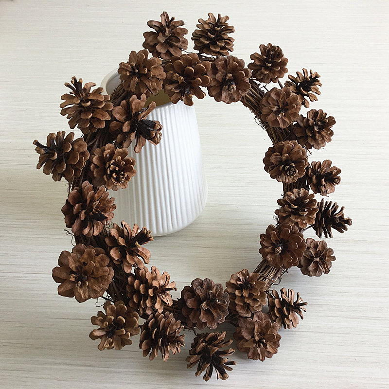 厂家批发 新款圣诞节花环松果花圈门楣挂件客厅餐厅装饰亚马逊采