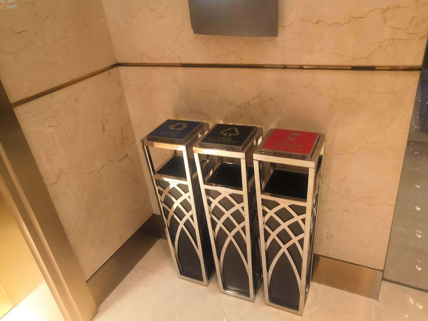 豪华星级酒店大堂用品电梯办公会议室酒店垃圾分类垃圾桶厂家直销