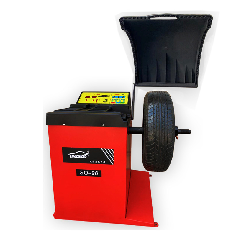 全自动汽车轮胎平衡机中小型轮胎平衡仪动平衡机带保护轮罩sbm96