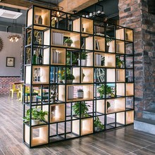 美式咖啡厅装饰隔断置物架 办公室多功能铁艺隔断屏风盆栽展示架