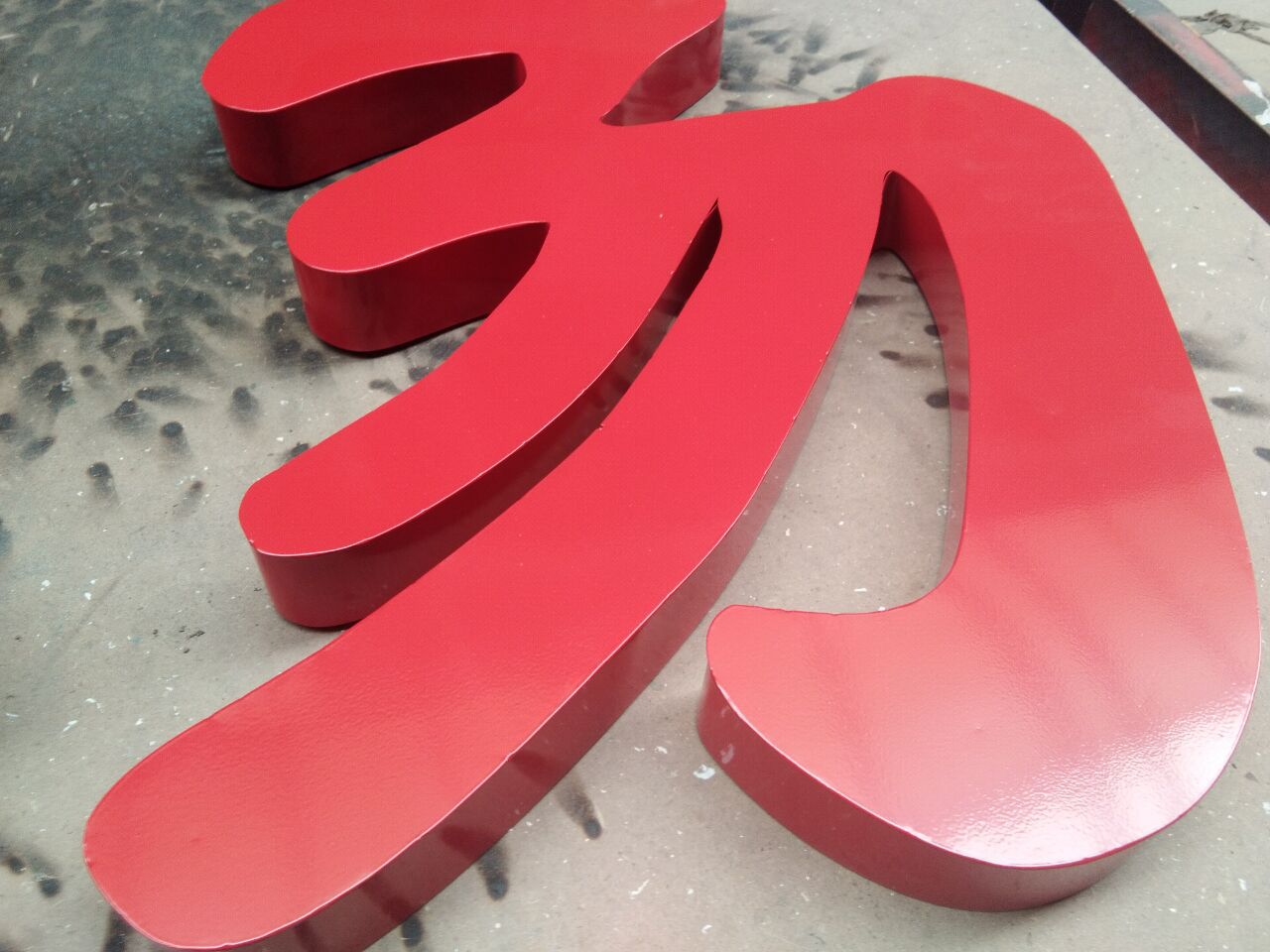 定制铁皮烤漆字 不锈钢字树脂发光字无边字水晶字门头广告字