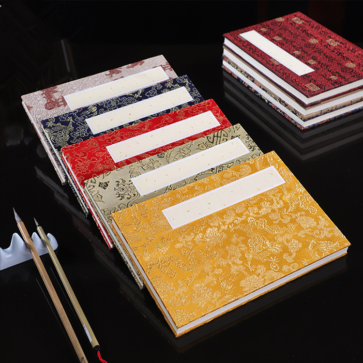 加厚 奏折定制文案古装道具书法国画册页12折24页空白宣纸册页