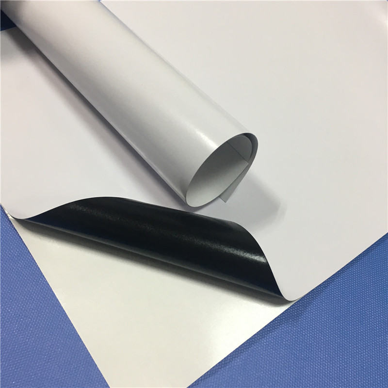 长期供应高品质黑胶车身贴 喷绘130g/140g可移车身贴 高清喷绘