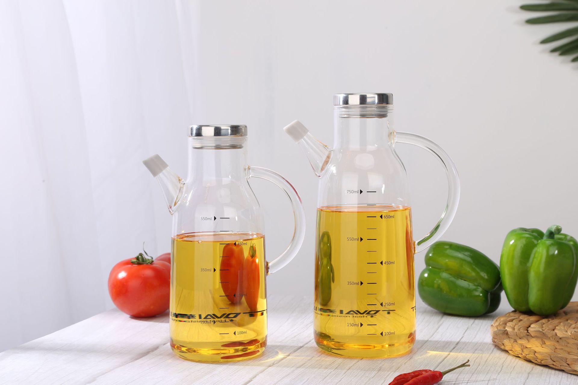 高硼硅玻璃油壶的优点