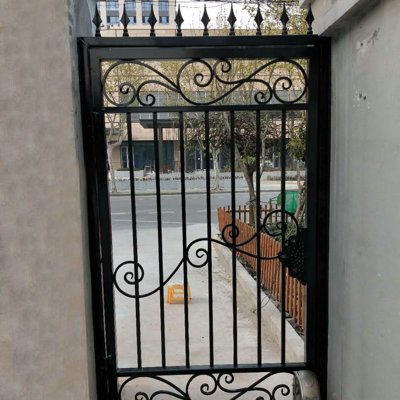 厂家供应 铁艺单开门 铁艺小门 小区铁艺门 欧式铁艺门加工定做