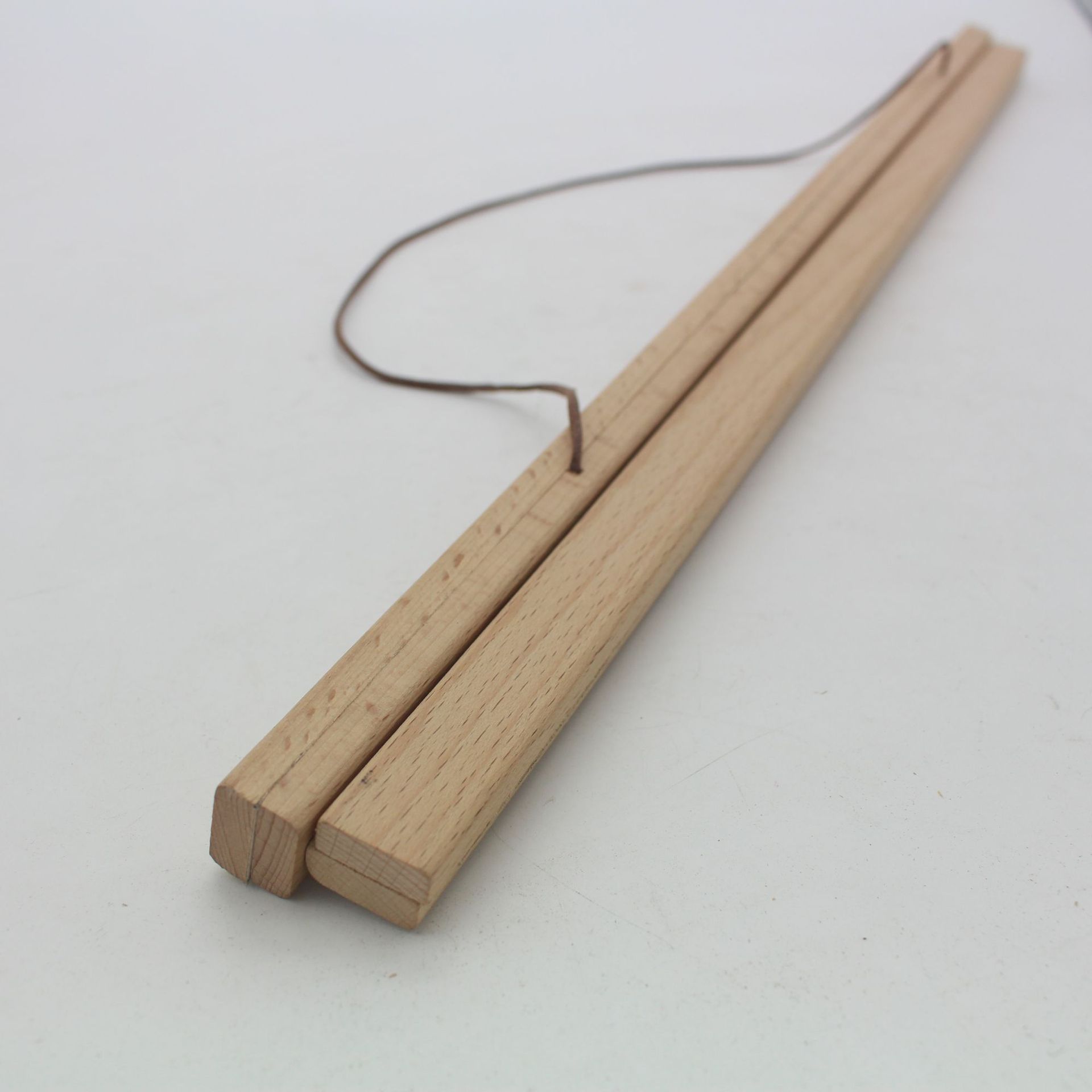 创意照片海报实木挂轴装饰画挂轴杆diy实木磁性挂画轴可吸塑包装