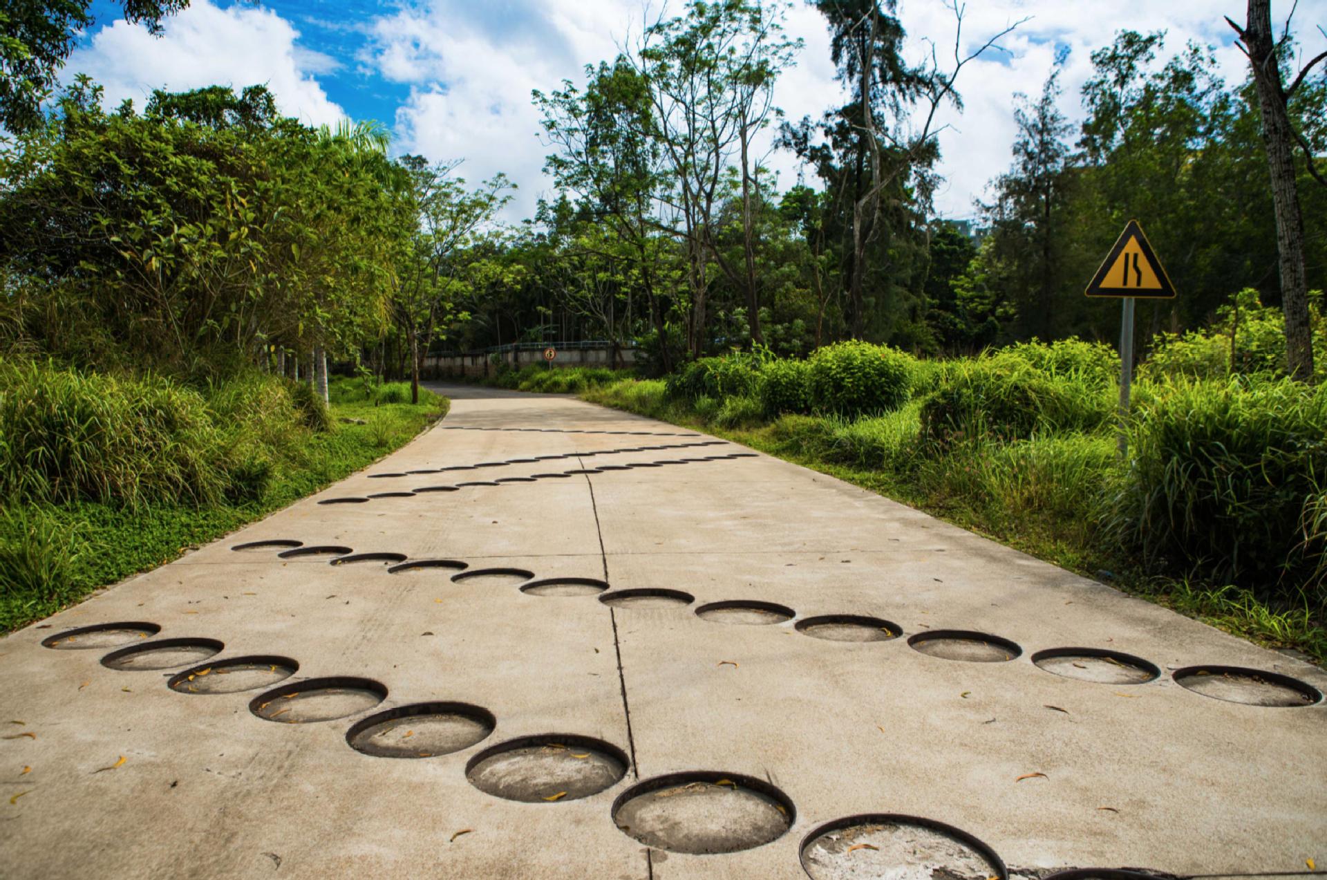 海南琼海汽车试验场刺 激试乘,感受速度与激情