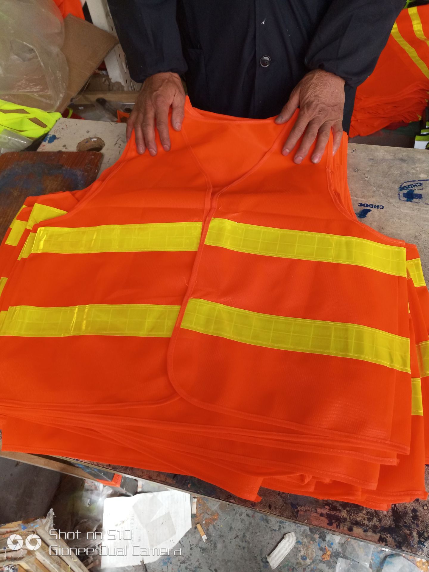 反光马甲反光背心铁路防护服工地反光衣安全背心led灯