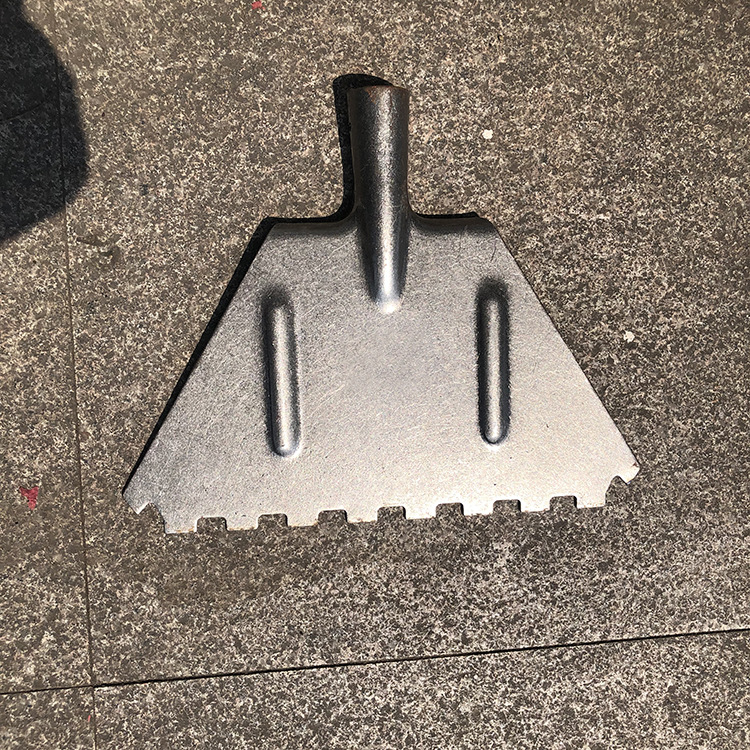 锰钢铲子铁成型一体铲刀剁冰铲加宽锯齿状剁冰碎冰推雪泥灰钢铲