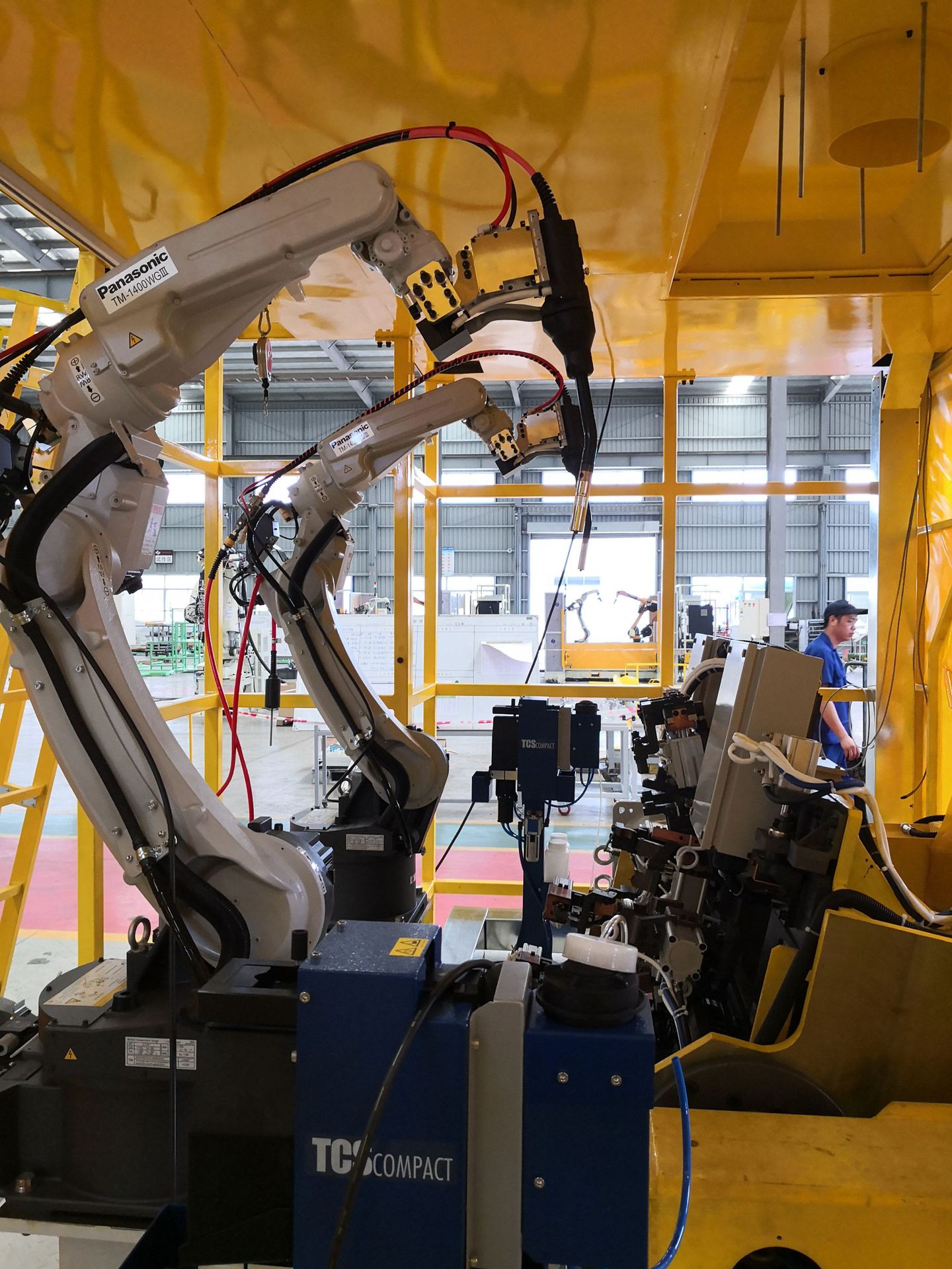 otc焊接机器人fd-b6,otc工业机器人fd-b6,otc机器人集成系统