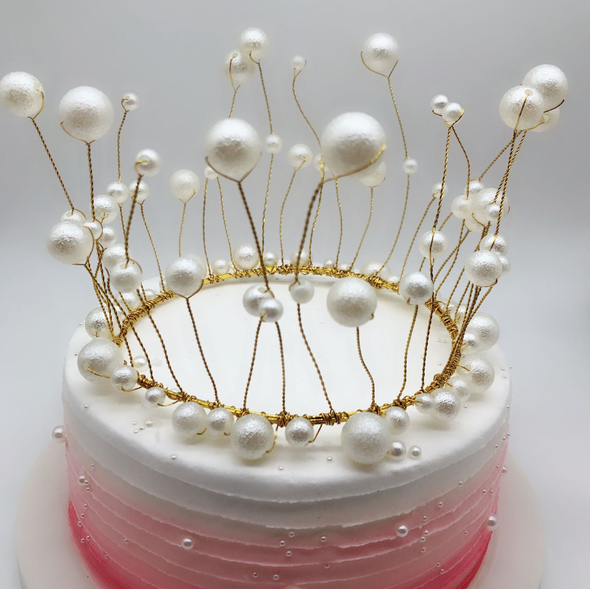 厂家直销蕾丝水晶生日烘焙王冠大圆儿童新娘女王头饰皇冠蛋糕装饰