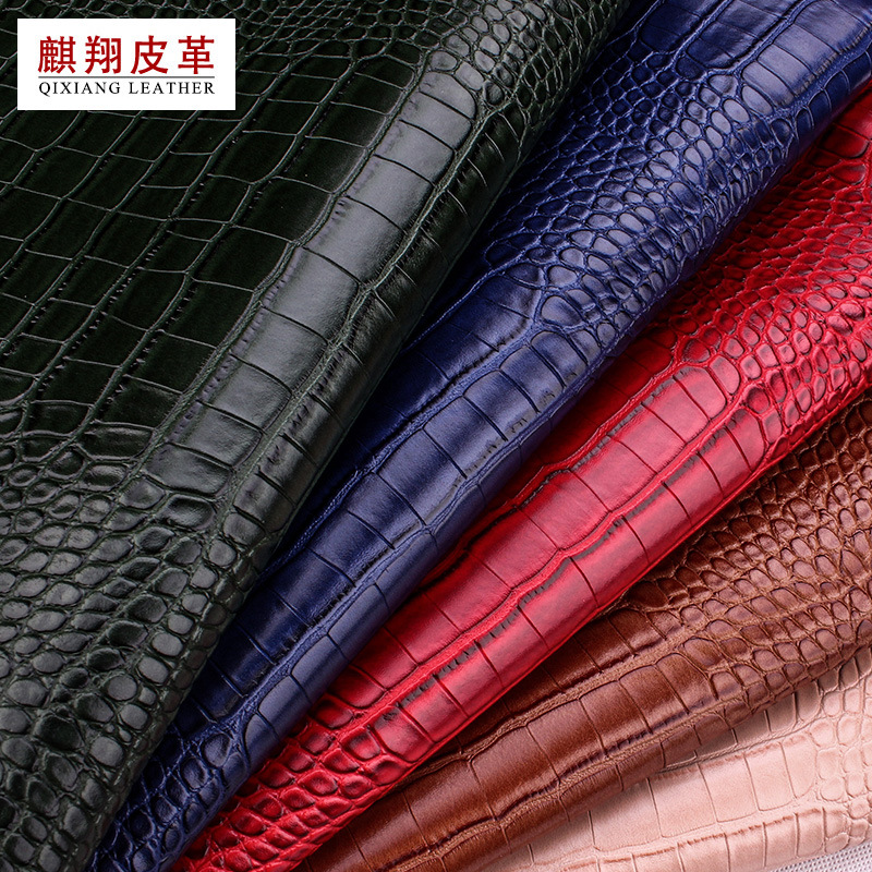 义乌厂家 凹凸鳄鱼纹pvc人造革面料仿皮料箱包皮带软硬包皮革材料