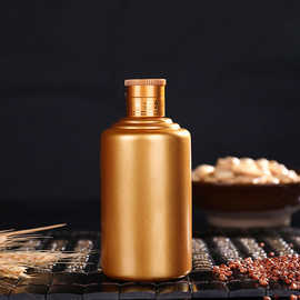 小瓶二两小酒茅台镇酱香型白酒53度100ml金色瓶装贴牌定制送礼酒