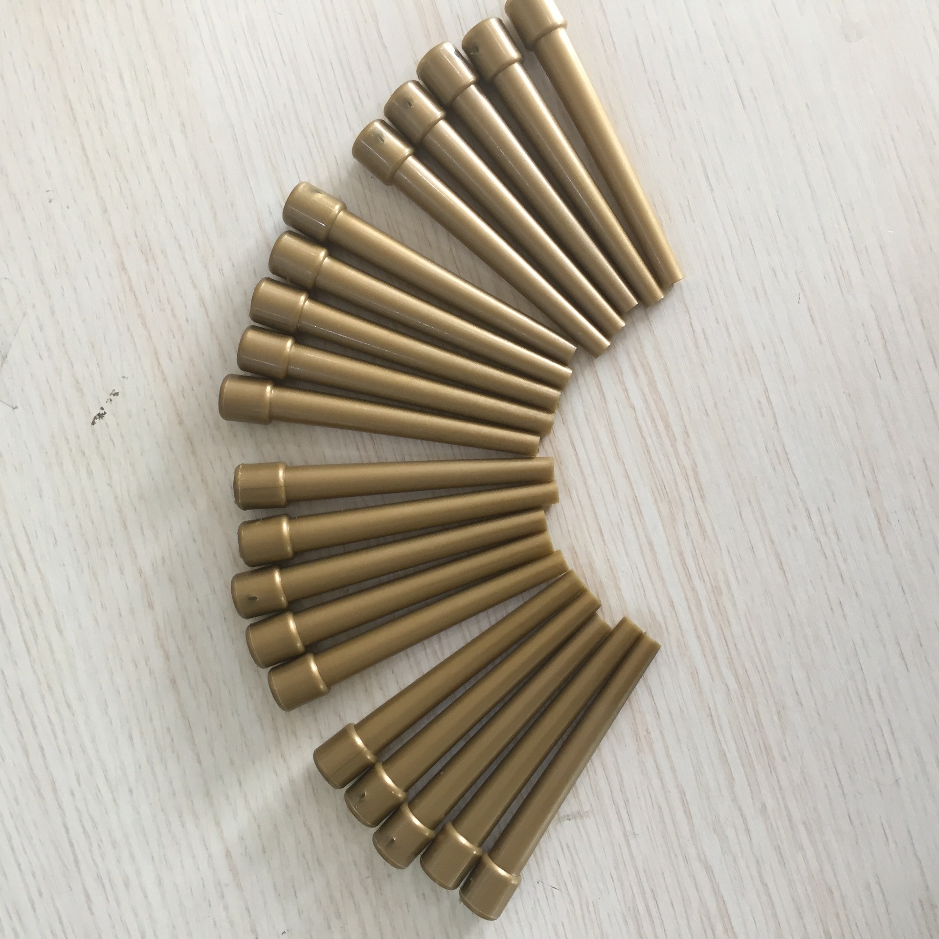 厂家彩色金色pe塑料烟嘴 过滤一次性塑料烟嘴 可加logo塑料烟嘴