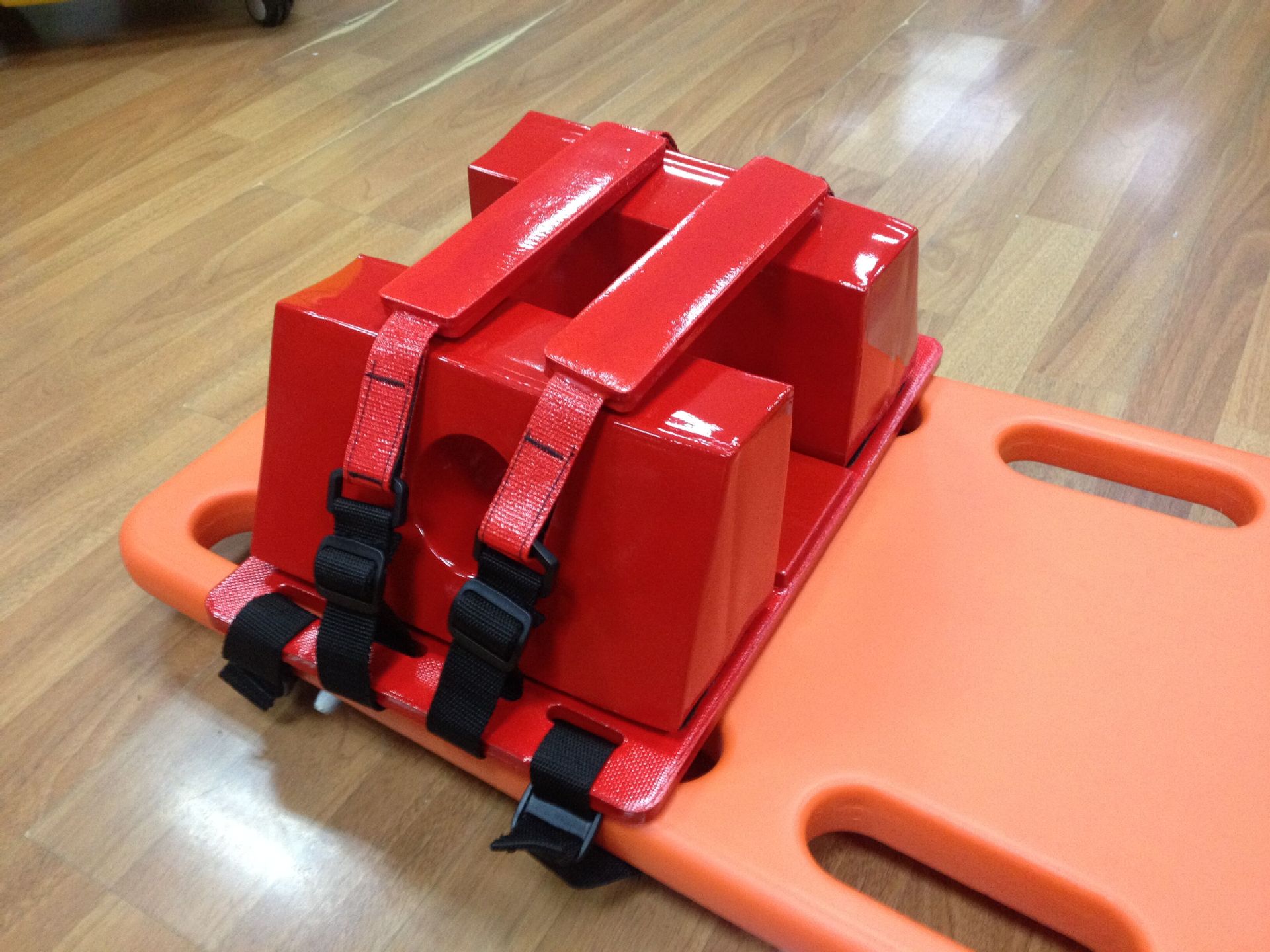 【自产自销】头部固定器 脊柱板专用头部保护固定器 救援专用