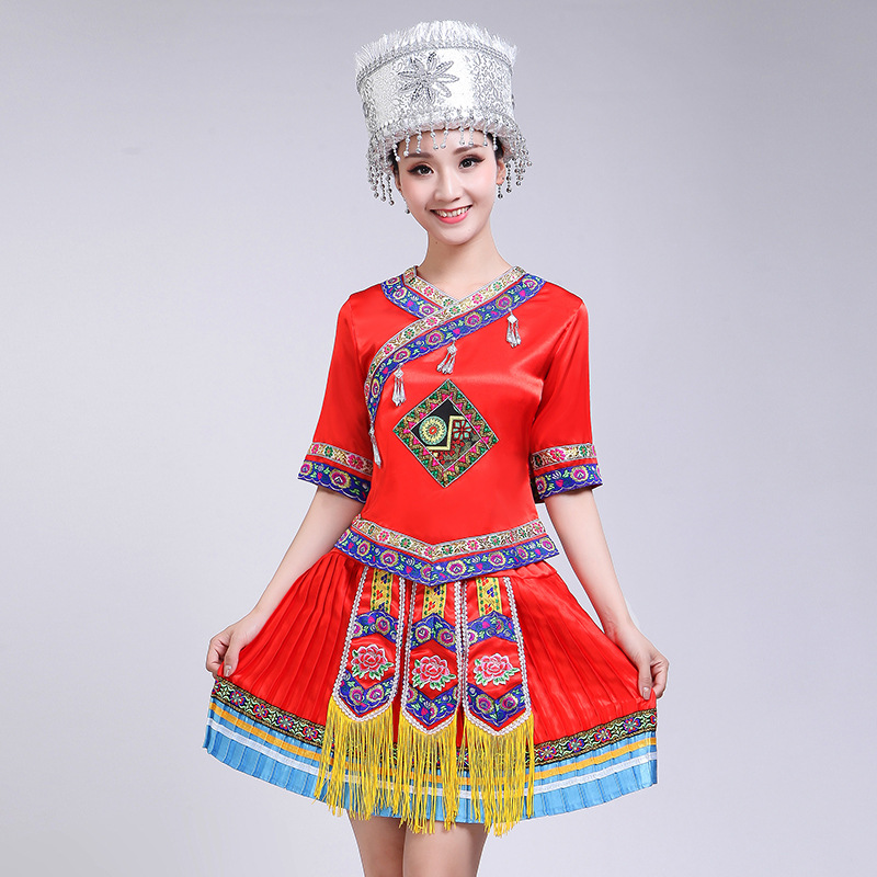 少数民族苗族服装女三月三表演服饰广西壮族歌圩节演出服