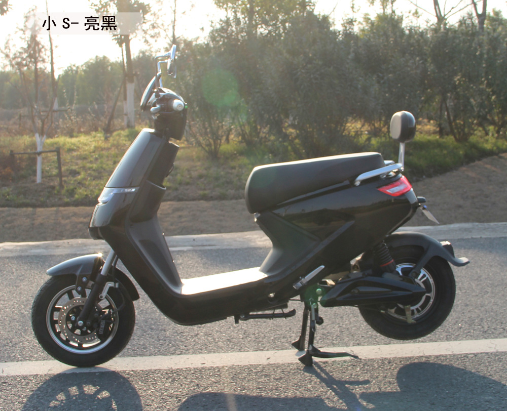 出口小s电动车小型电动摩托车电瓶车成人
