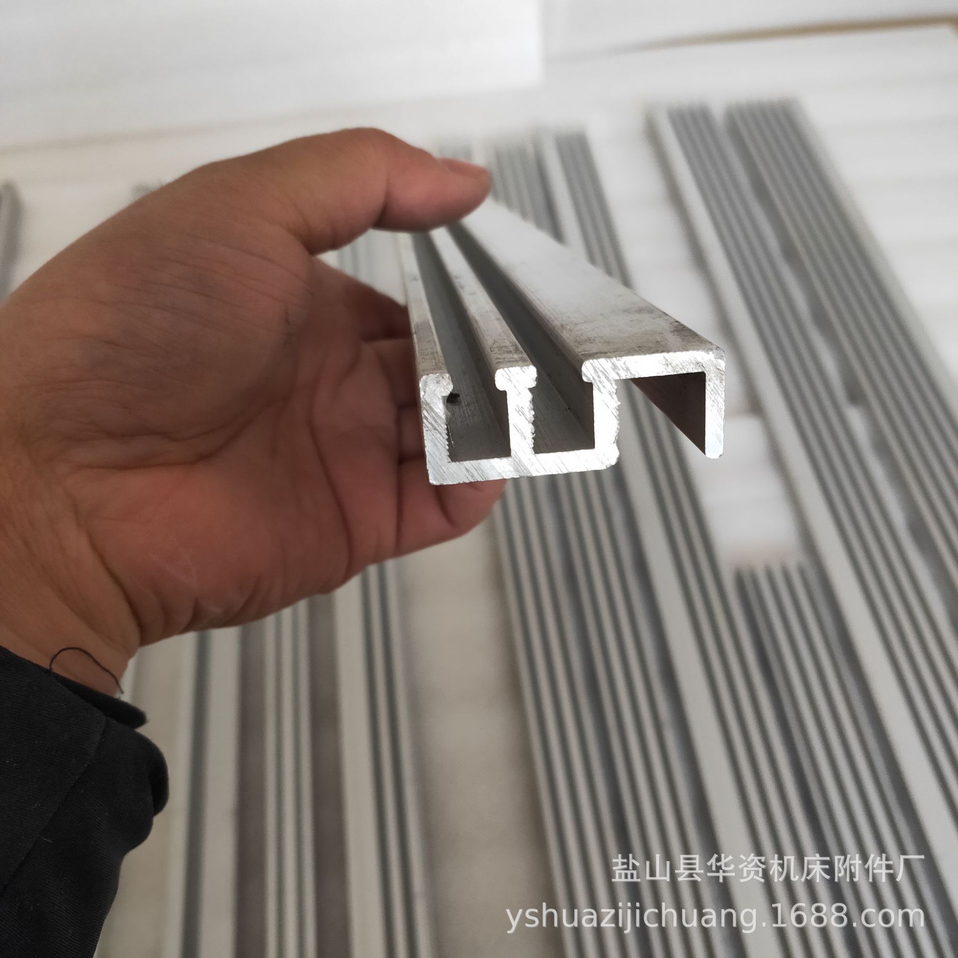 t型槽板撞块铝型材走线槽铝滑道铝导轨工业铝材行程限位开关挡块