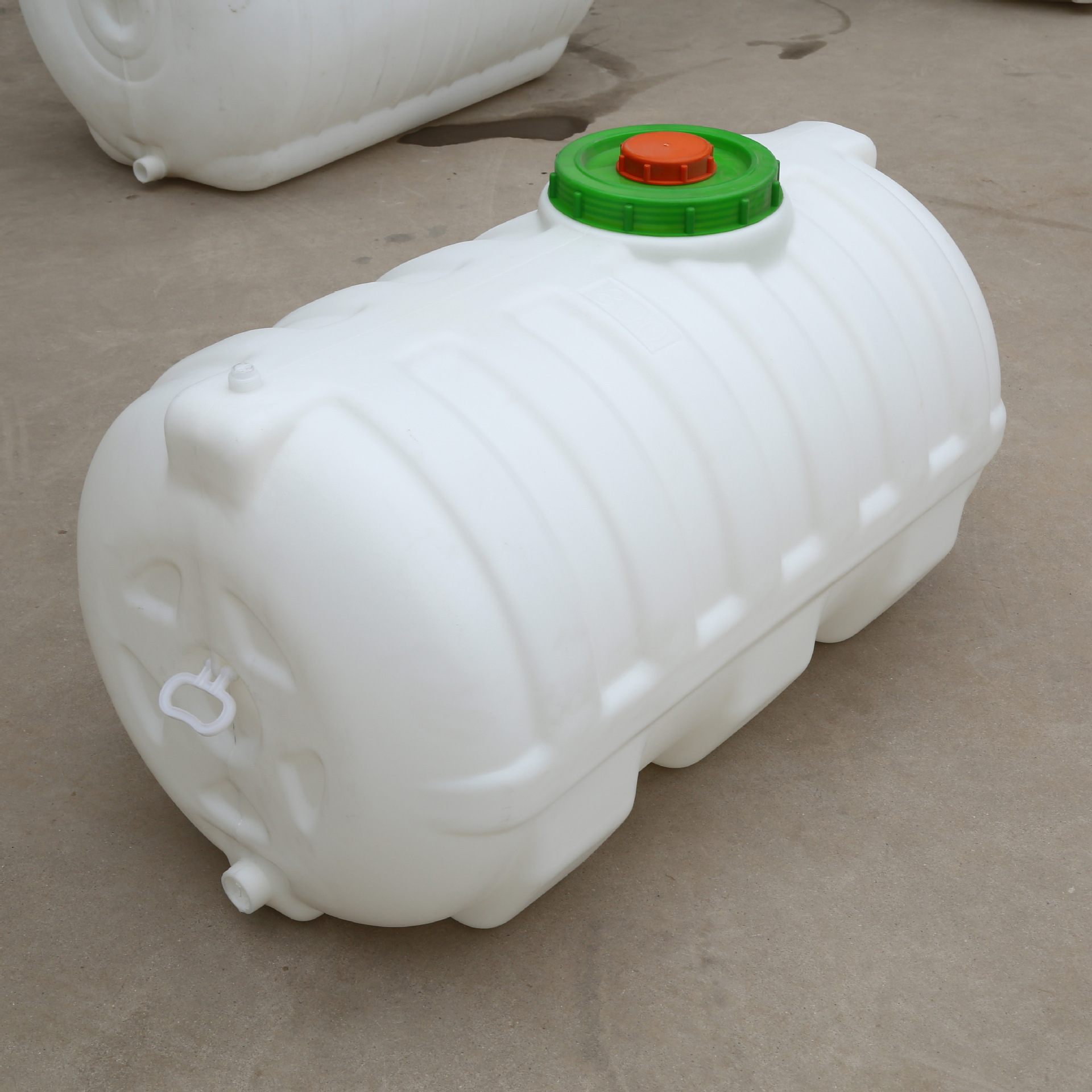 800#卧式塑料水桶酵素桶储水罐储水桶民用桶酒精桶蜂蜜桶塑料水箱