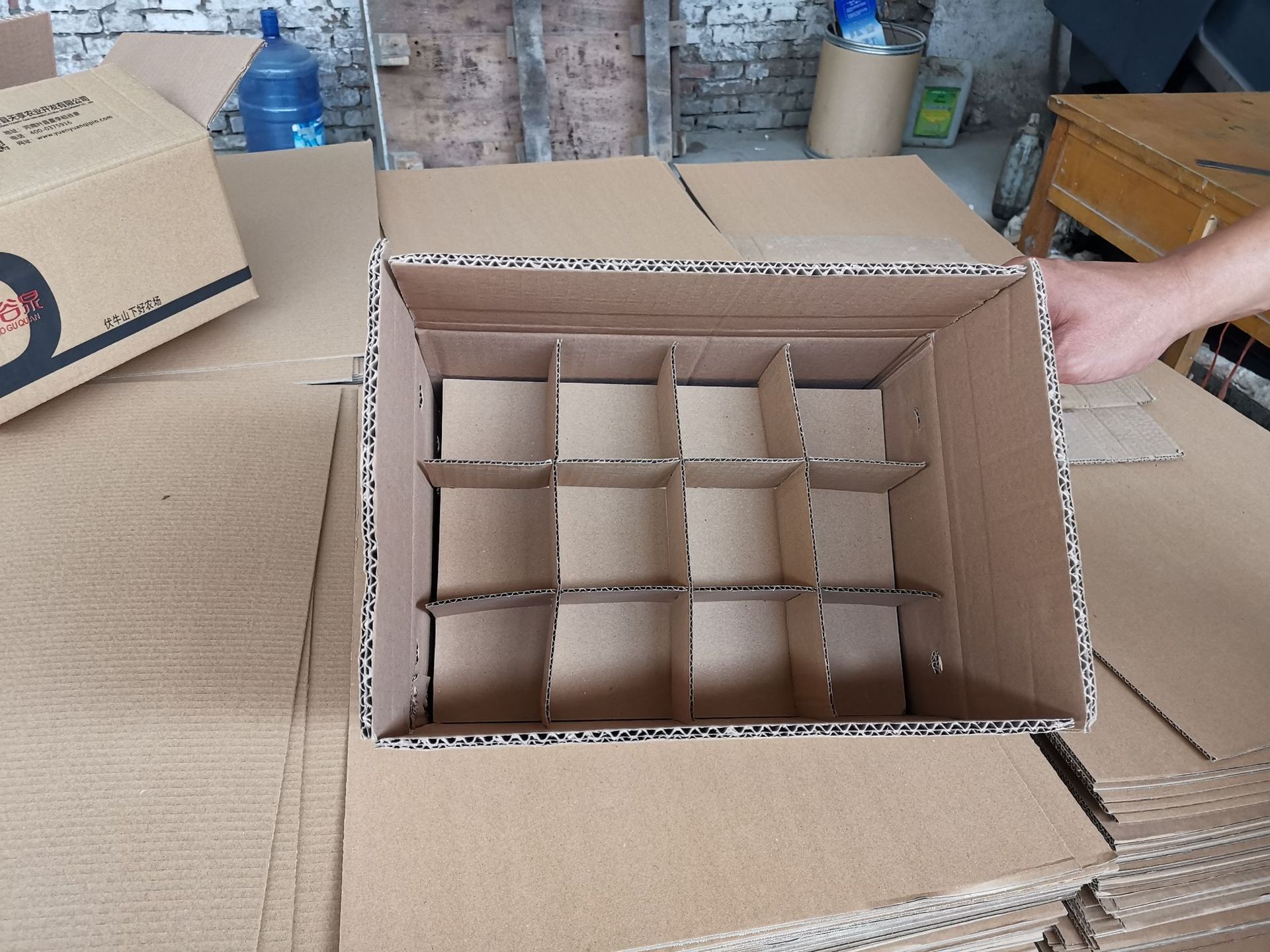 水果纸箱 隔板纸箱 天地盒礼盒 纸箱定制源头工厂厂价批发