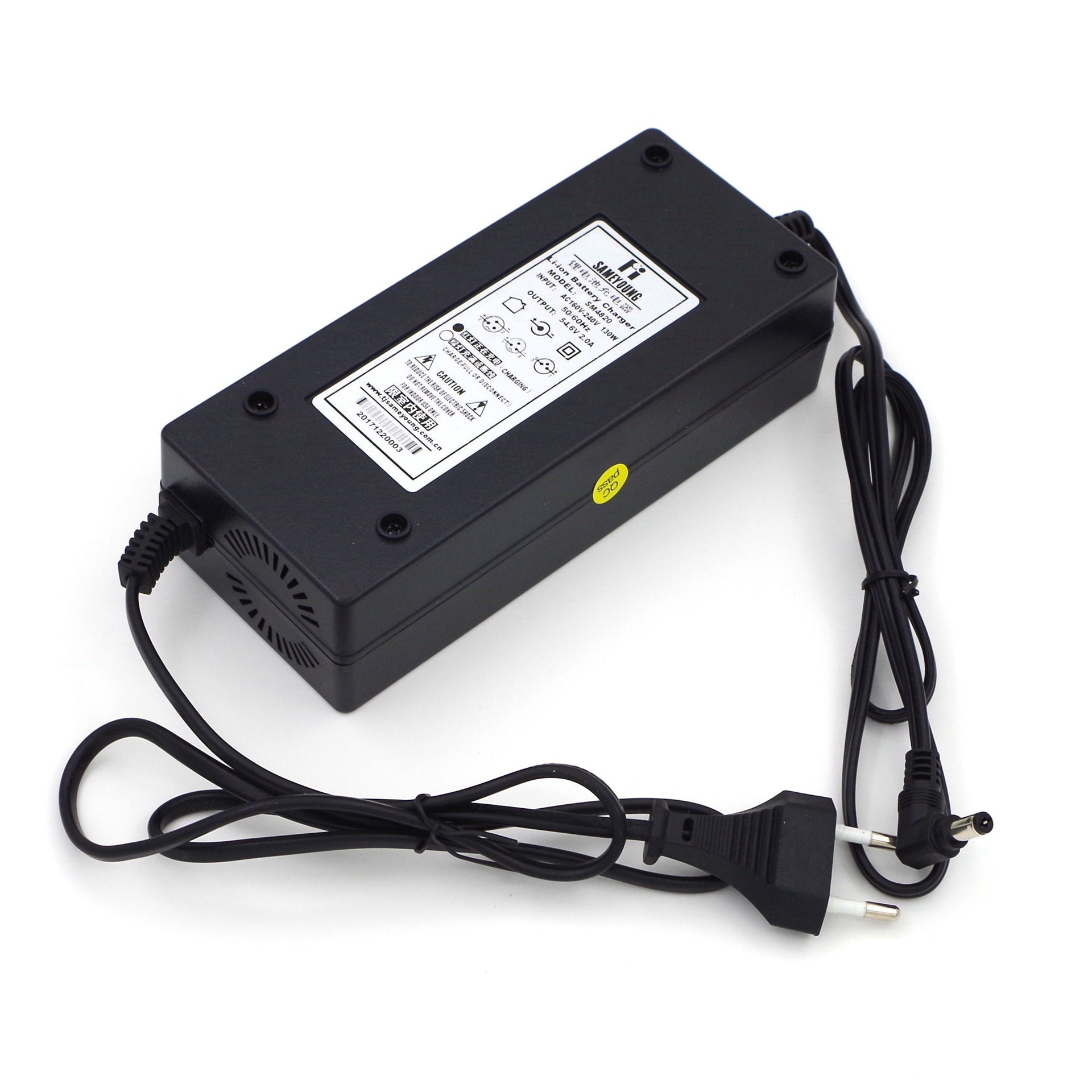 48v锂电池充电器 输出电压54.6v电流3a莲花头输入ac160v-240v欧标