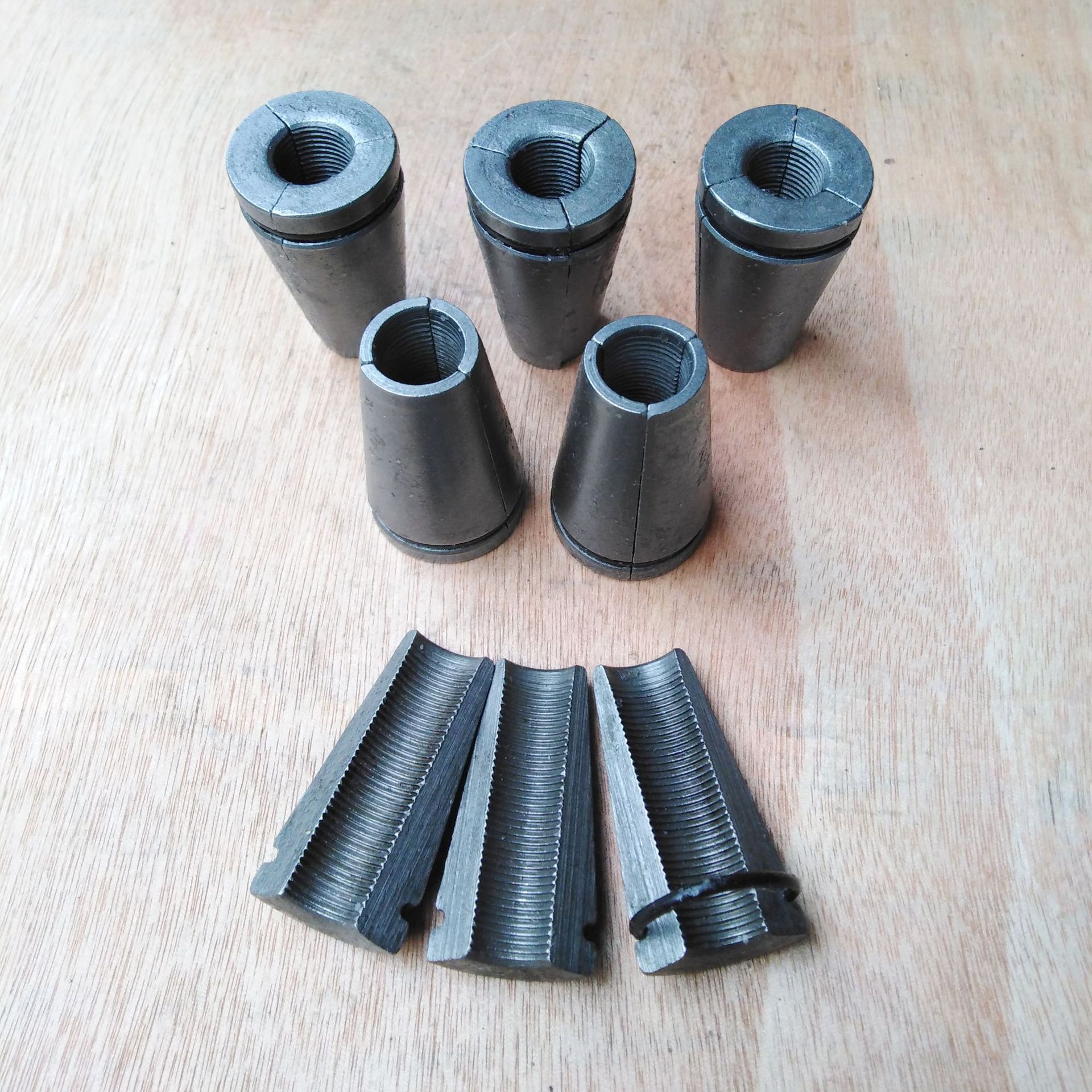 24mm钢绞线夹片 15g 工具夹片 张拉 预应力夹具 邱姆厂家直销