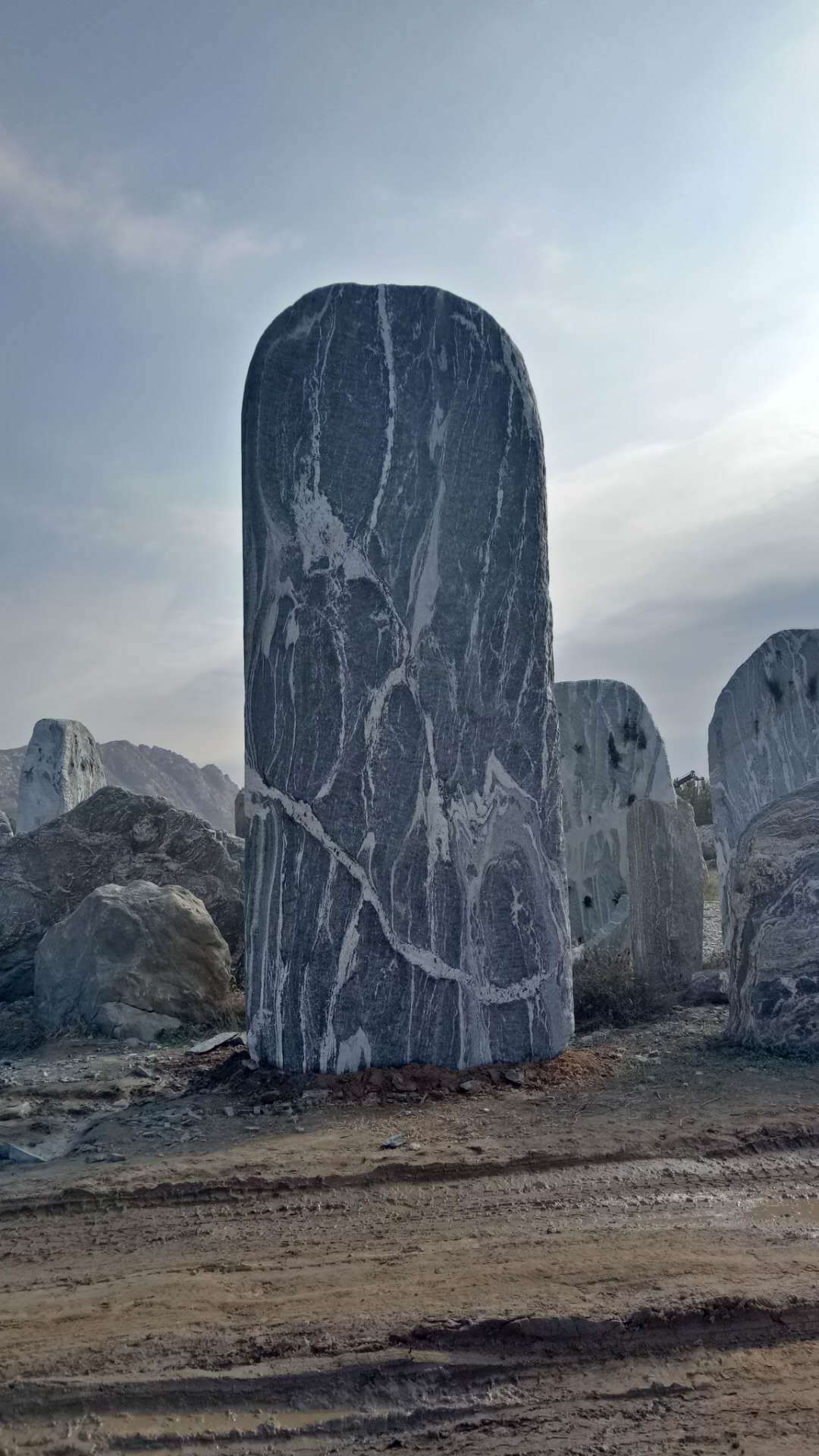 大型园林景观泰山石刻字石 大型景观刻字石泰山石 泰山石直供