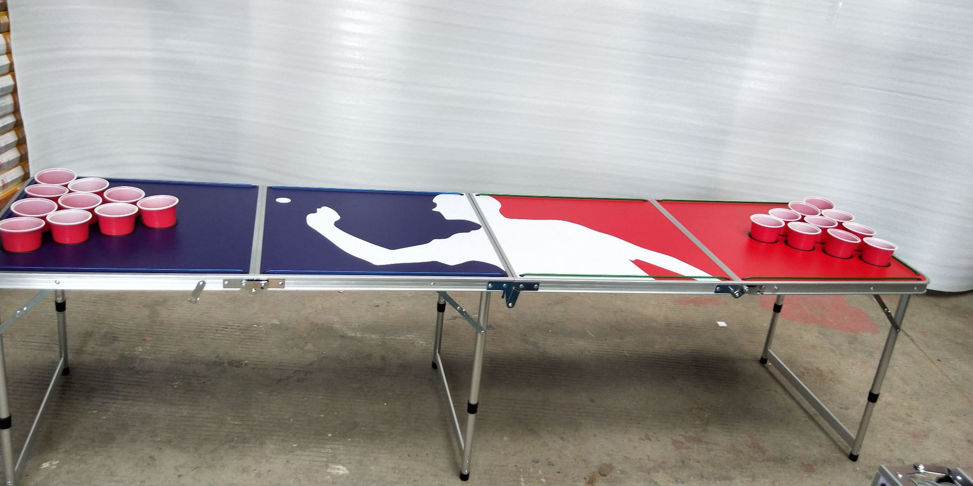 led灯带 出口定制logobeer pong 游戏桌带杯孔