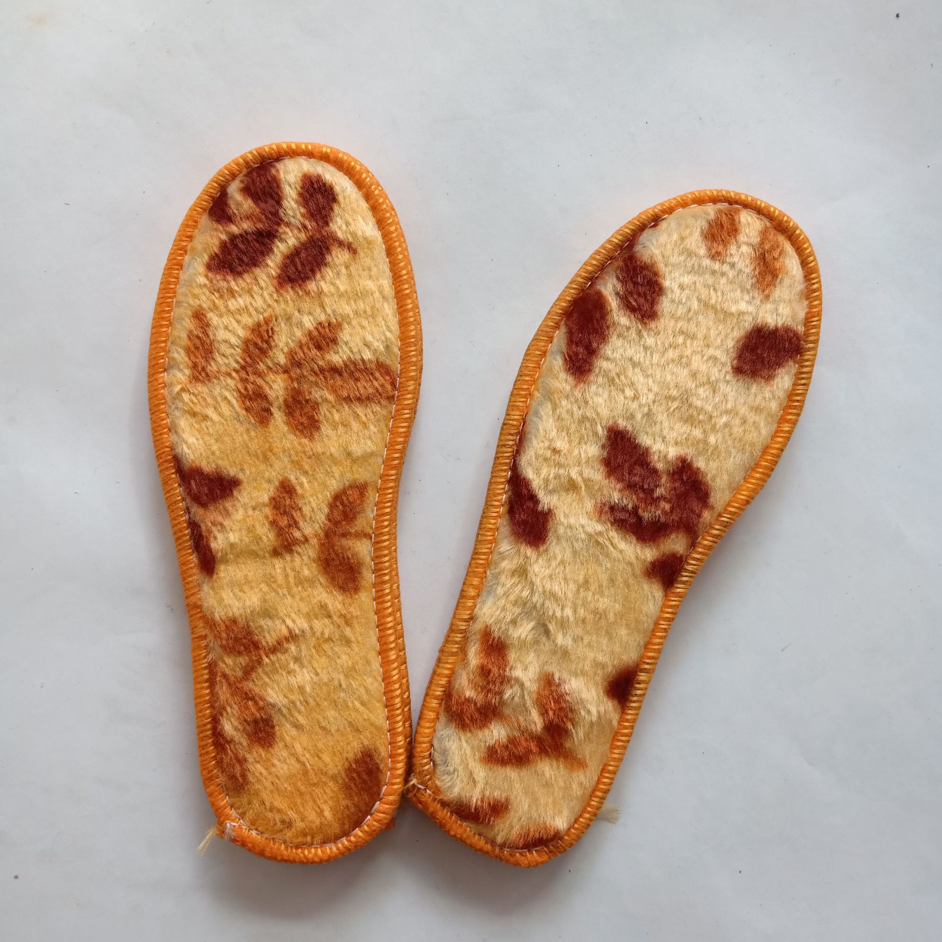 厂家直销加厚保暖毛毯树叶鞋垫儿童鞋垫秋冬款批发小孩保暖鞋垫