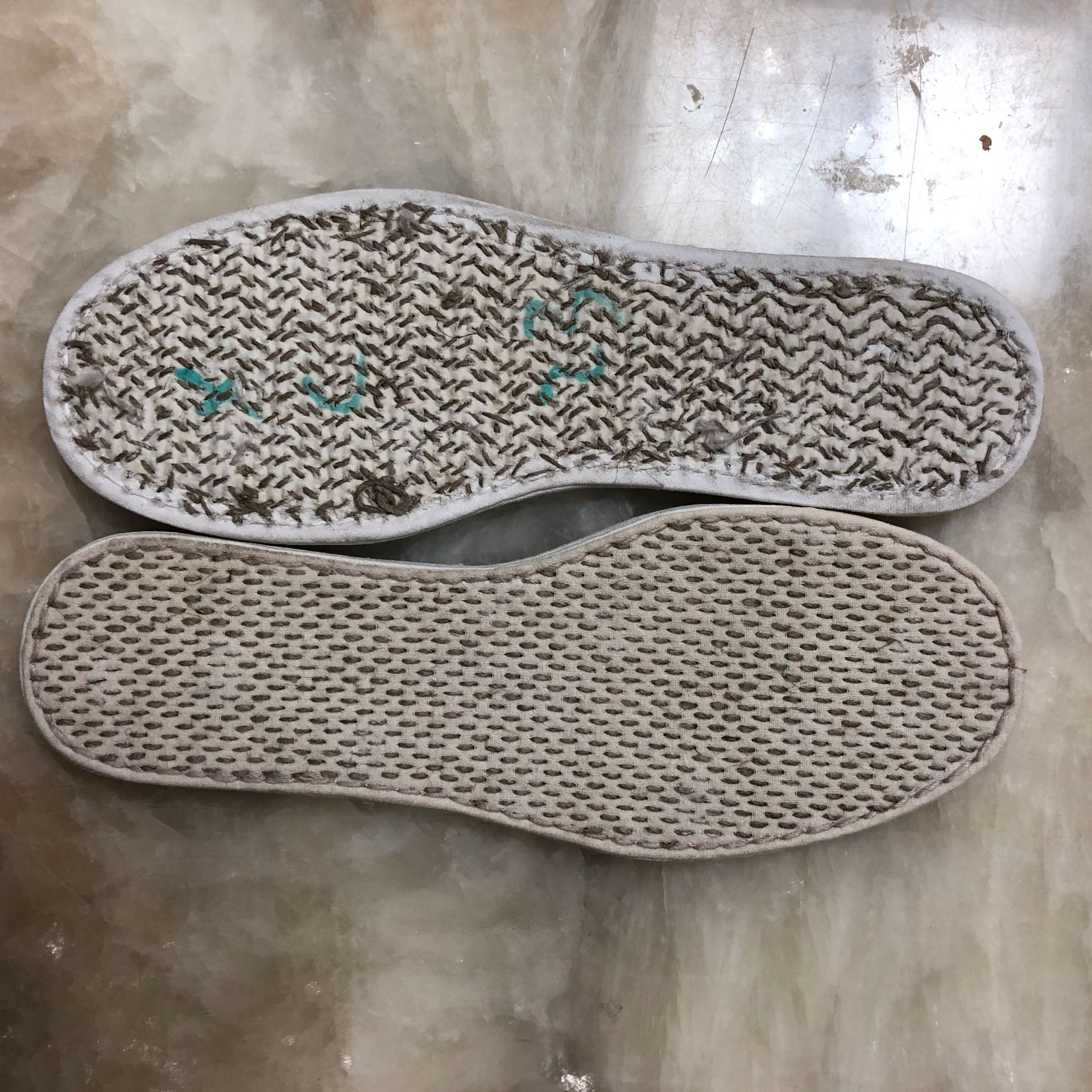 厂家直销千层底布鞋 手工 鞋底相巾底 圆口男底女底机纳底童底