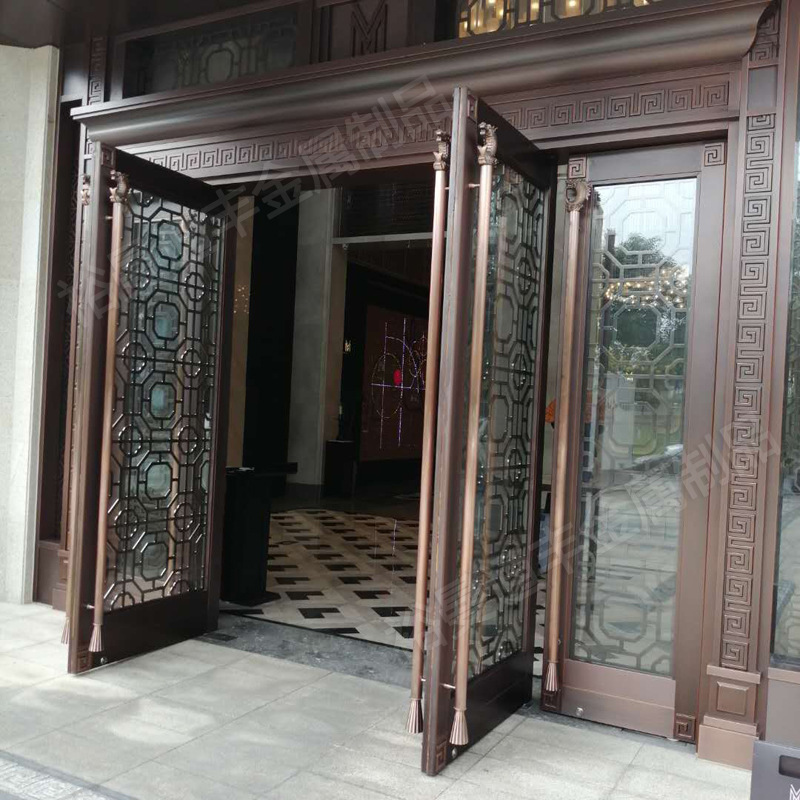 佛山厂家定做售楼处酒店中式装饰四开地弹簧玻璃不锈钢仿铜门大门