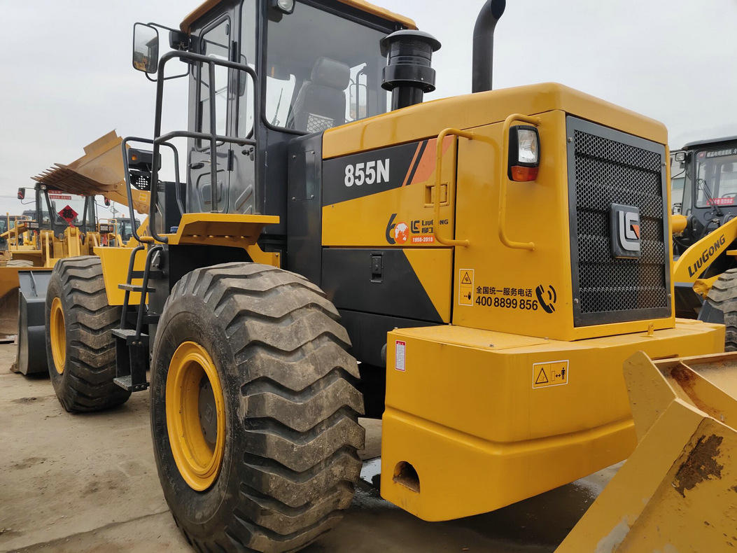 常年出口30-50二手铲车,二手08 10 12 16 18 20 26小装载机