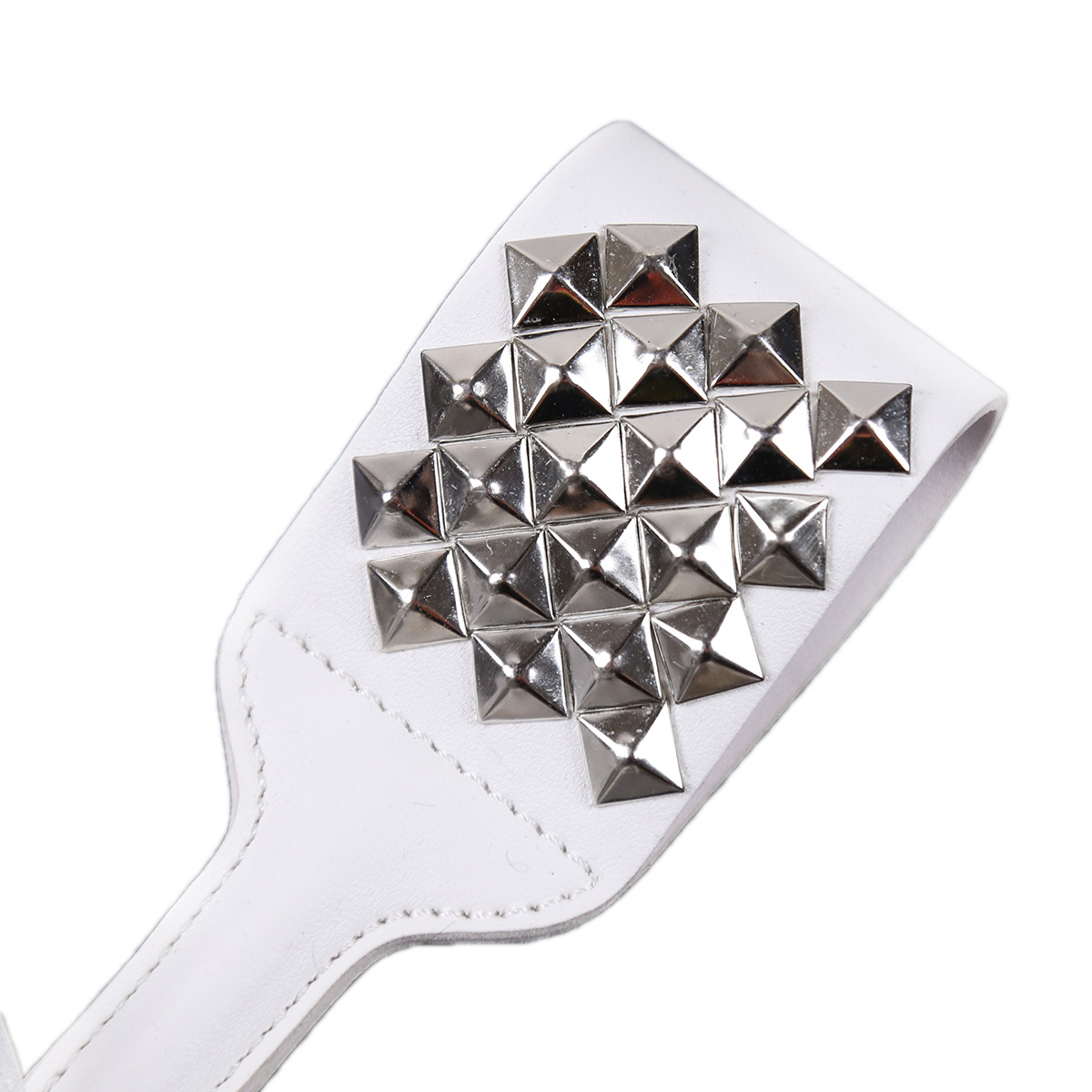 工厂店批发情趣用品铆钉sp皮拍白色手拍马鞭教鞭调情皮鞭子玩具