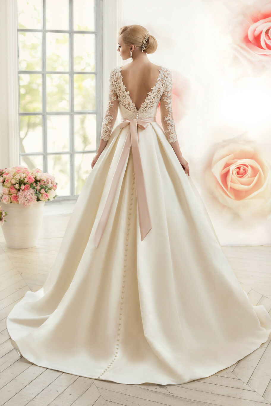 2019夏季新款韩式一字肩长袖蕾丝绸缎面蓬蓬裙长拖尾外贸婚纱礼服