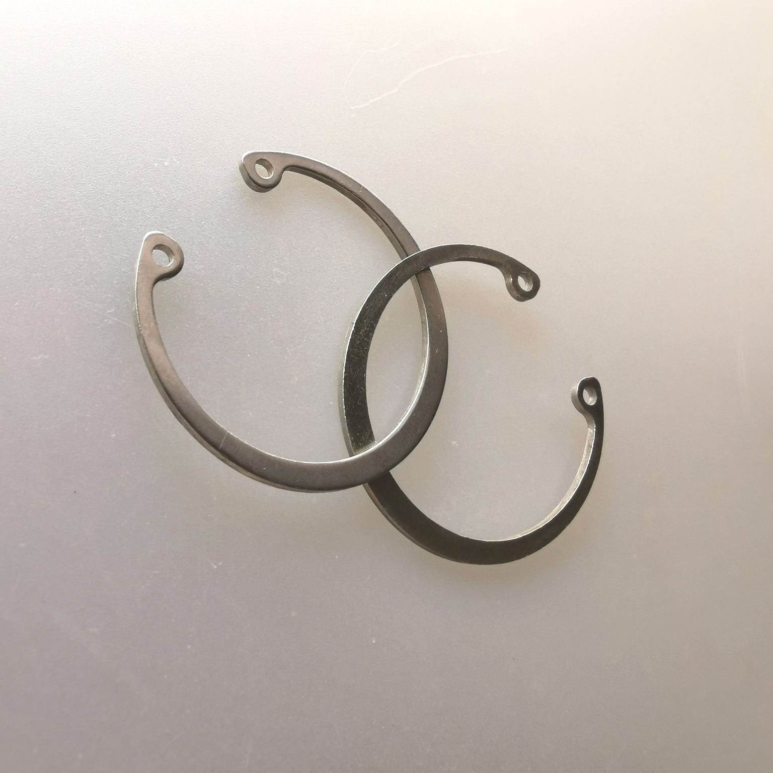 gb893/din472 孔用卡簧 不锈钢 弹簧钢 低价直销