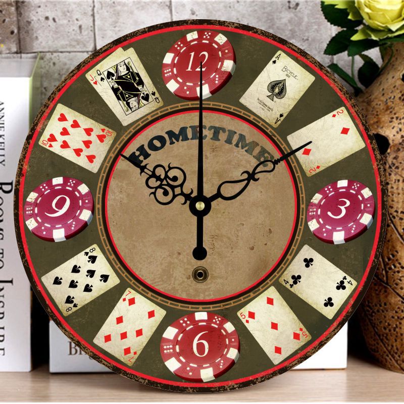 欧式客厅棋牌室装饰创意挂钟表复古扑克筹码图案挂钟跨境货源144