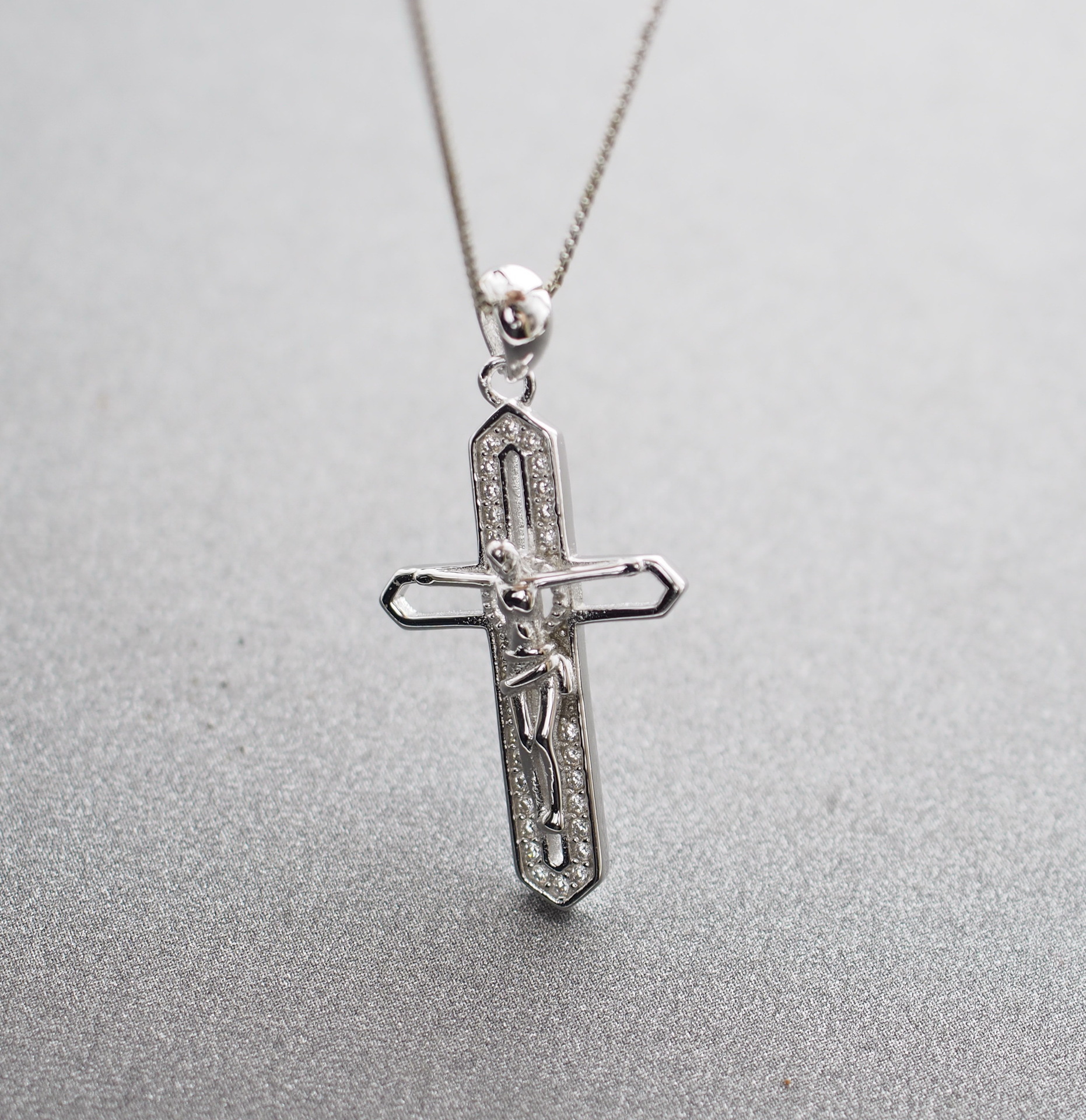 2019新款立体十字架吊坠925纯银创意基督教十字架吊坠项链