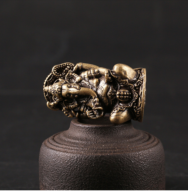 黄铜泰国象神白象精财神东南亚黄铜工艺品饰品摆件收藏手把件摆件