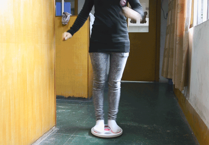 大号扭腰盘女健身扭扭乐瘦肚子瘦腰运动器材家用瘦身收腹按摩机