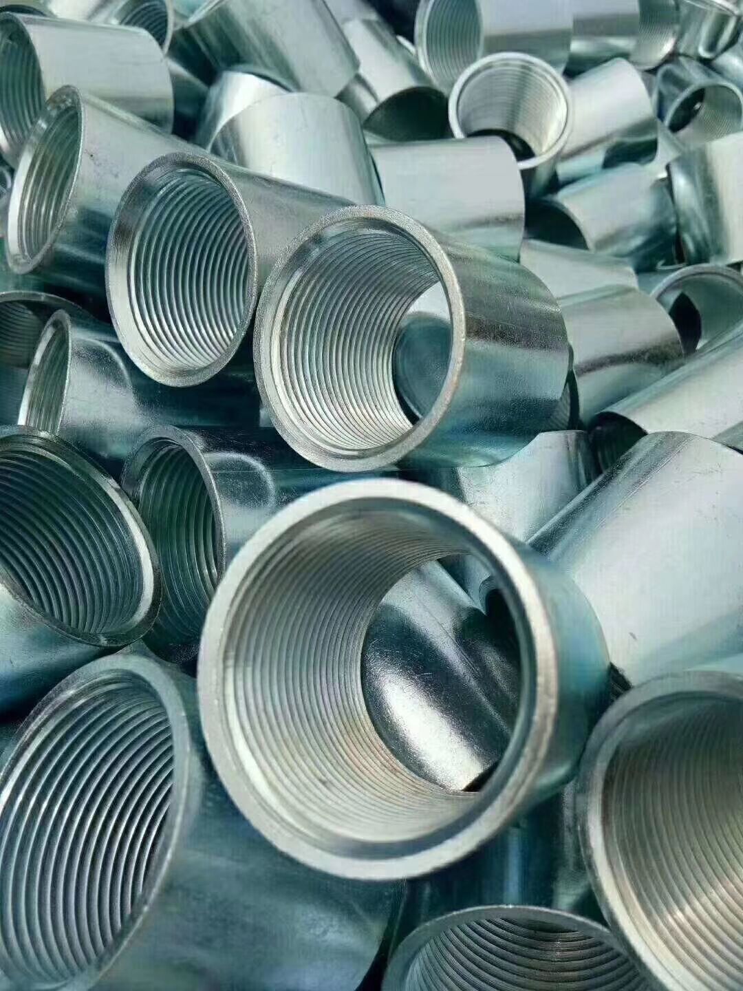 厂家直销镀锌钢束节 内丝束接管古 钢管接头 内丝直接接头 dn15