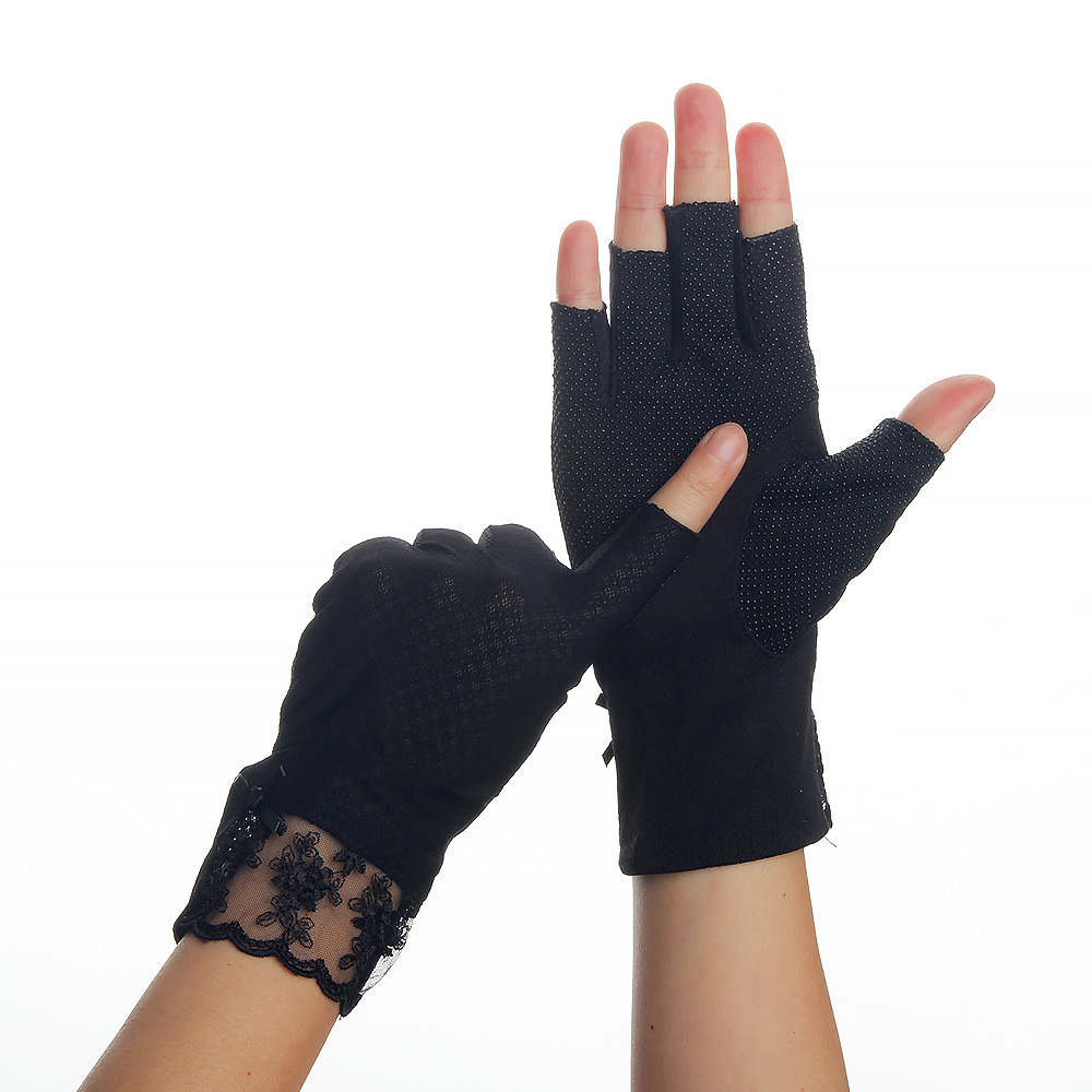 厂家直销夏季女士短款防晒手套 批发开车薄款冰丝露指骑行手套