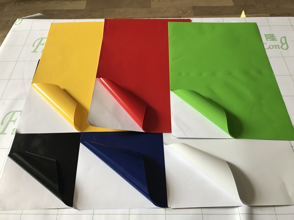 厂家直销 广告即时贴 广告刻字纸 广告不干胶 广告万能贴纸