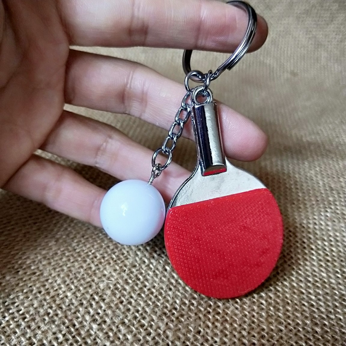 创意仿真乒乓球钥匙扣挂件运动礼品球拍挂饰小礼品跨境商品体育