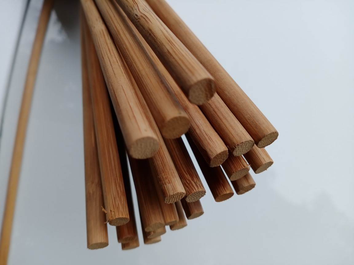 0 毫米碳化圆竹棒 竹吸管材料 圣诞产品dy用竹圆棍