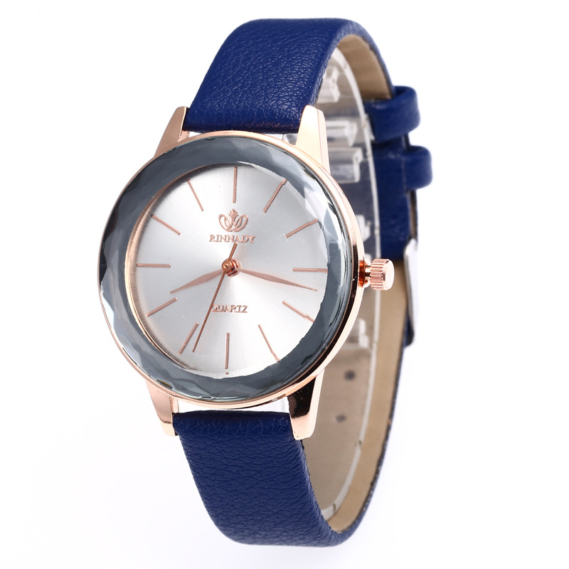 热销新款简约休闲皮带刻度菱形镜面女式学生石英装饰手表厂家直销