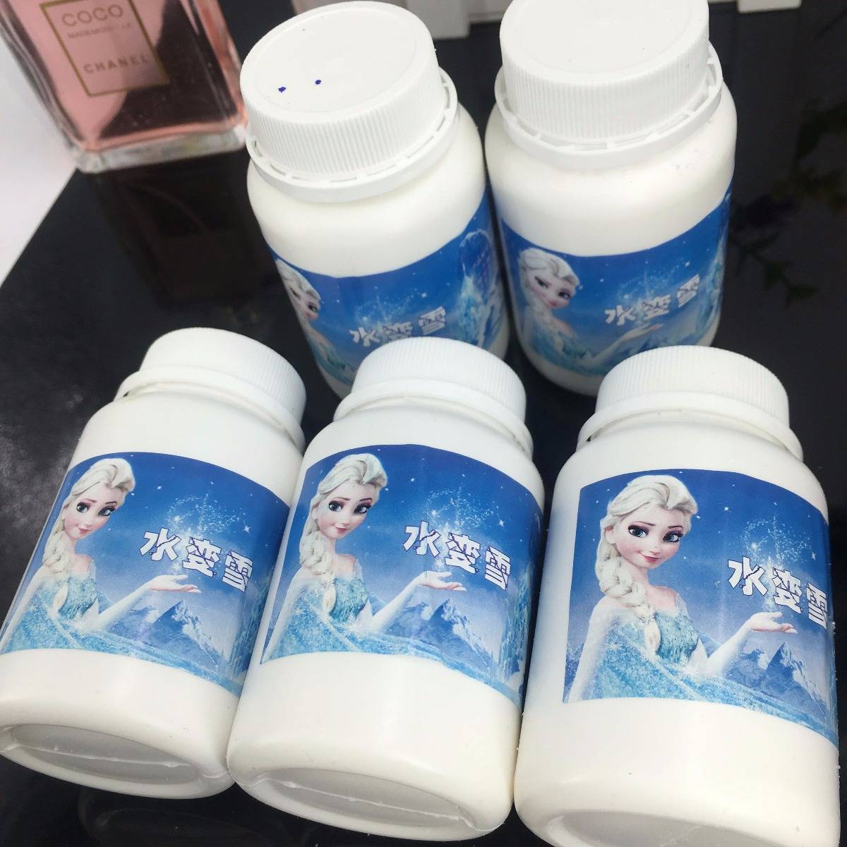 水变雪 人造雪 40g装 年会魔术道具批发近景舞台表演冰淇淋史莱姆