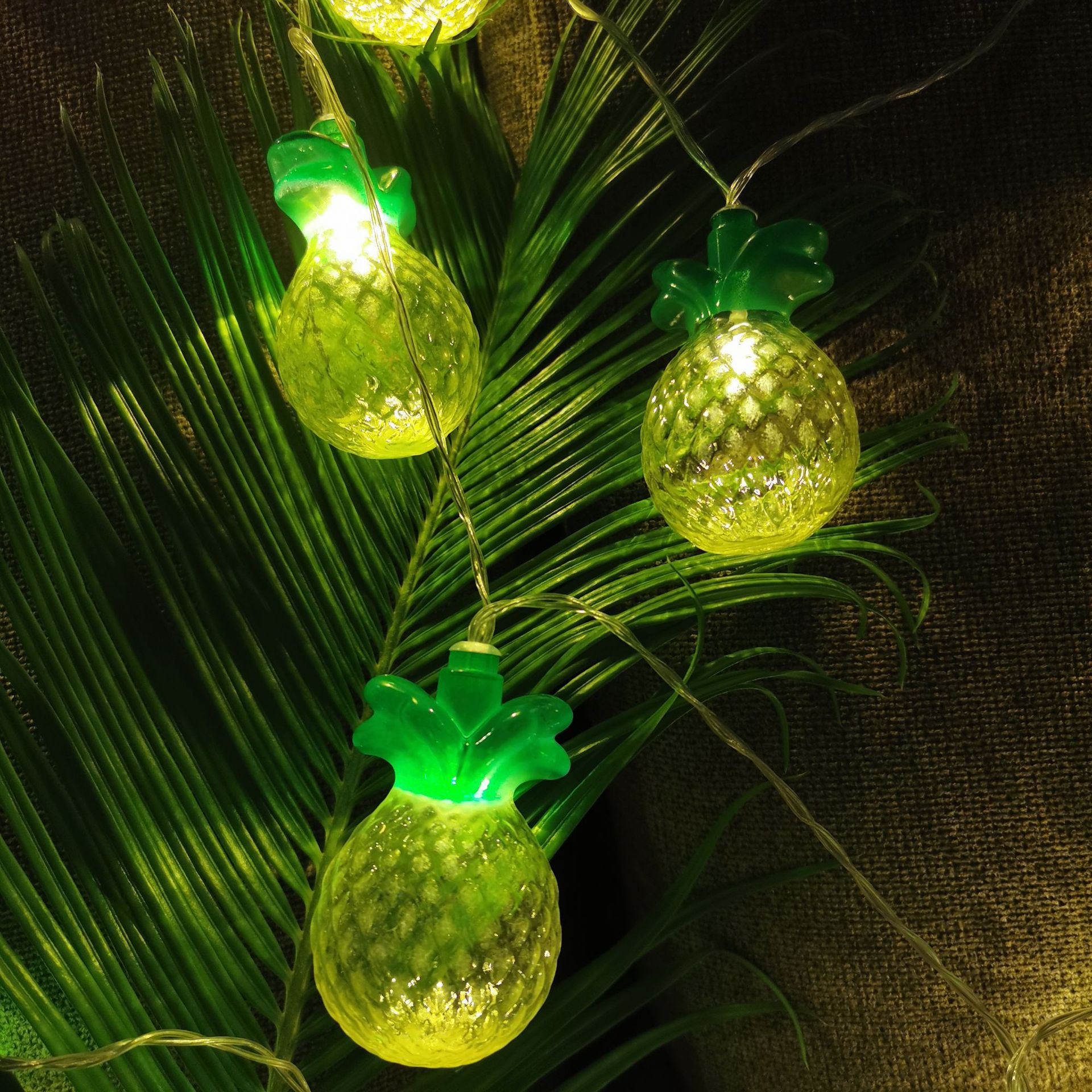 创意婚庆圣诞节日房间装饰灯led菠萝凤梨电池灯串家居氛围小彩灯