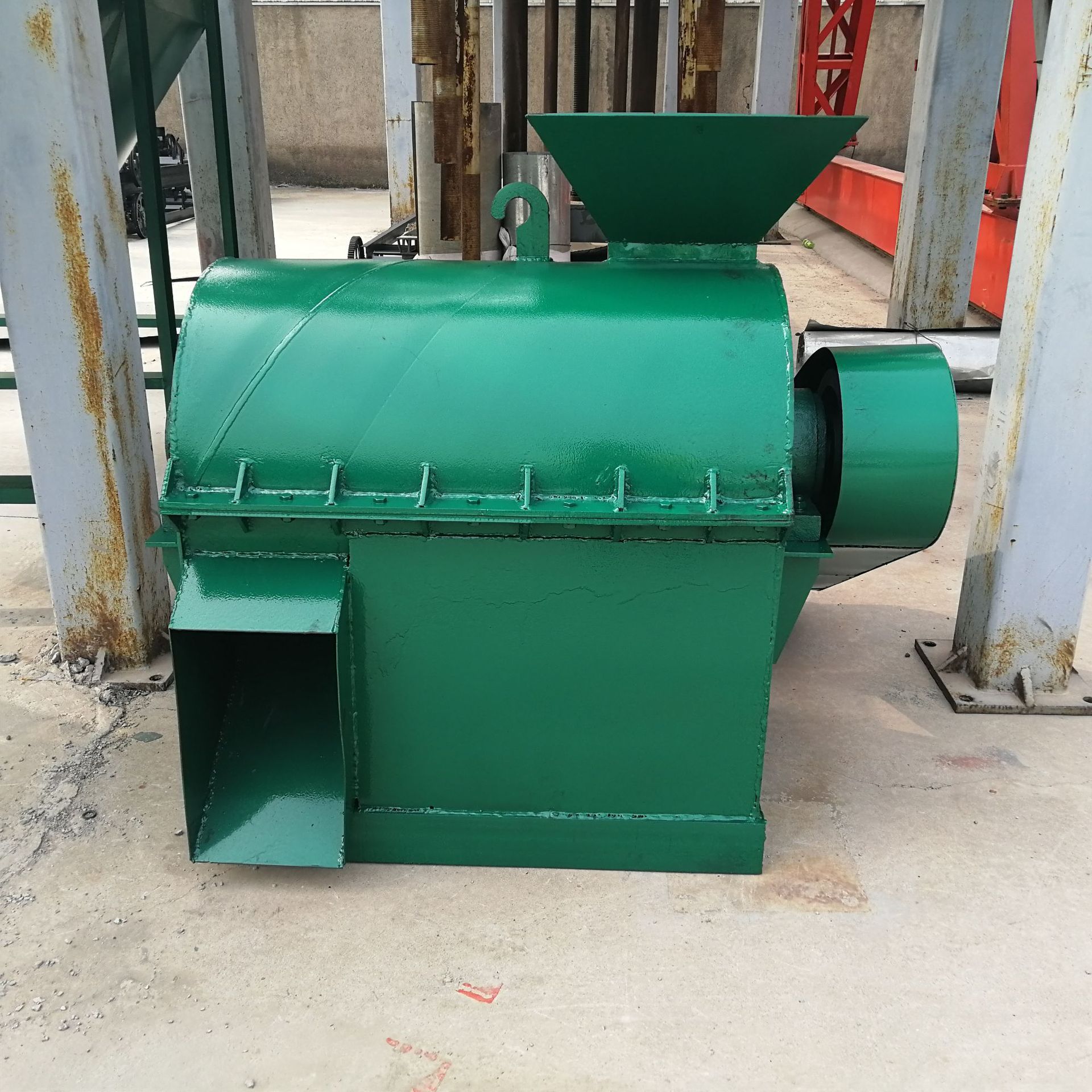 有机肥卧式粉碎机 我式饲料粉碎机 鸡粪牛粪有机肥卧式粉碎机