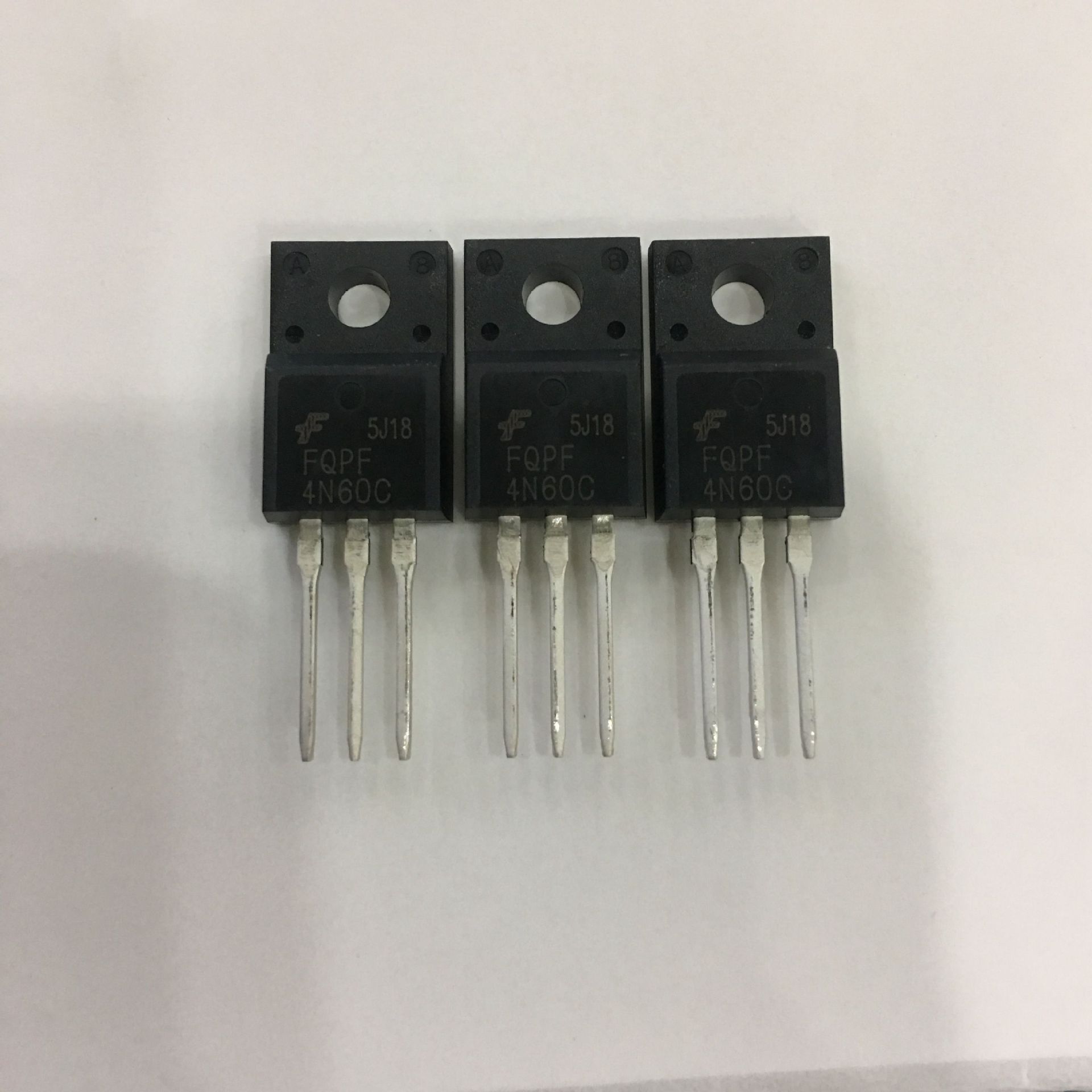 全新4n60fqpf4n60cto220f塑封mos场效应管4a600vn沟道